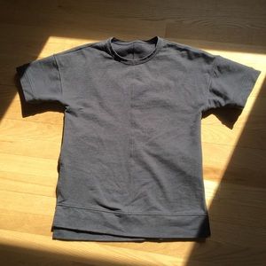 Women’s cut above Lululemon tee